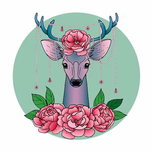Цветной вариант раскраски олень в цветах и гирлянде