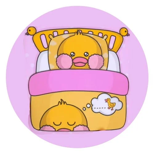 Цветной вариант раскраски уточка лалафанфан в кроватке