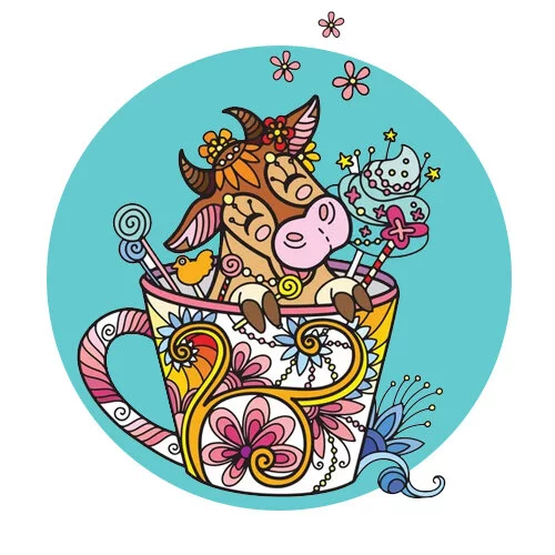 Цветной вариант раскраски коровка милая