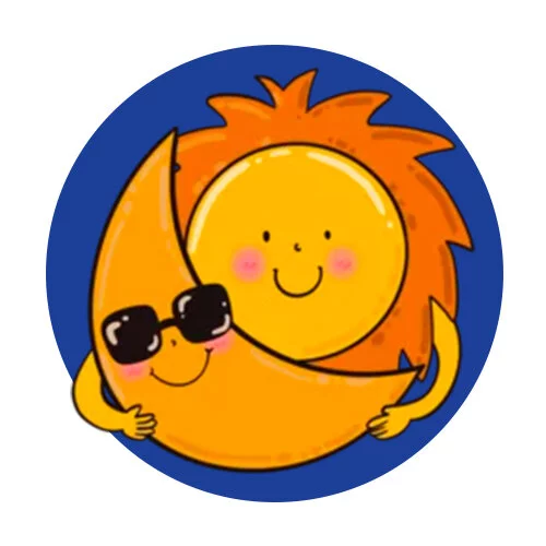 Цветной вариант раскраски луна в очках и солнце