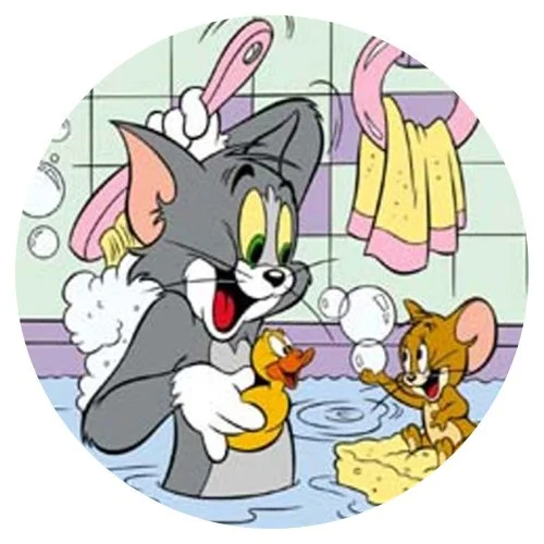 Цветной вариант раскраски том и джерри принимают ванну