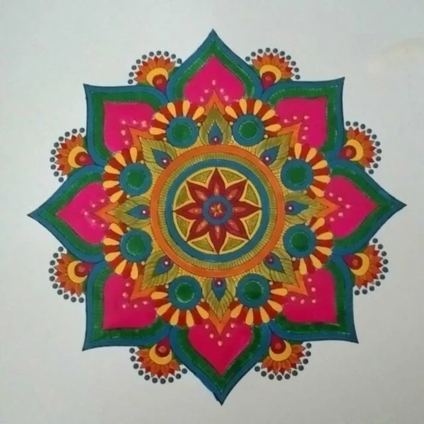 Цветной вариант раскраски мандала денег