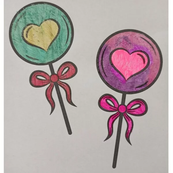 пример раскраски два леденца и бантик